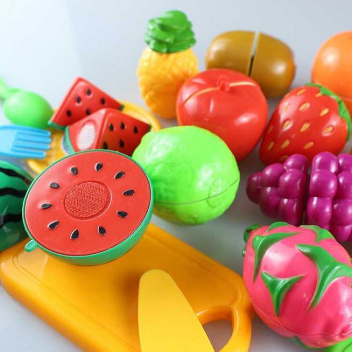 Simulation fruit cutting toy